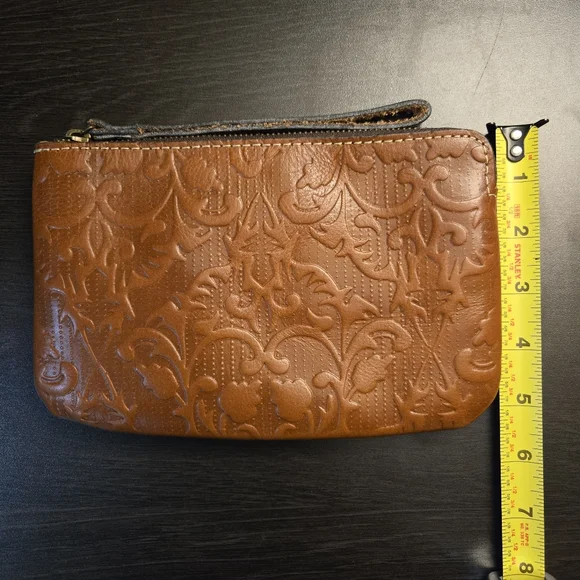 Patricia Nash Cassini Tooled Leather Wristlet Clutch Florence Brown - Picture 2 of 9